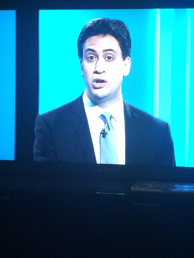 racj25's tweet image. So after the debate, would you trust this man. Seems he loves the camera a bit too much! #cringecringecringe