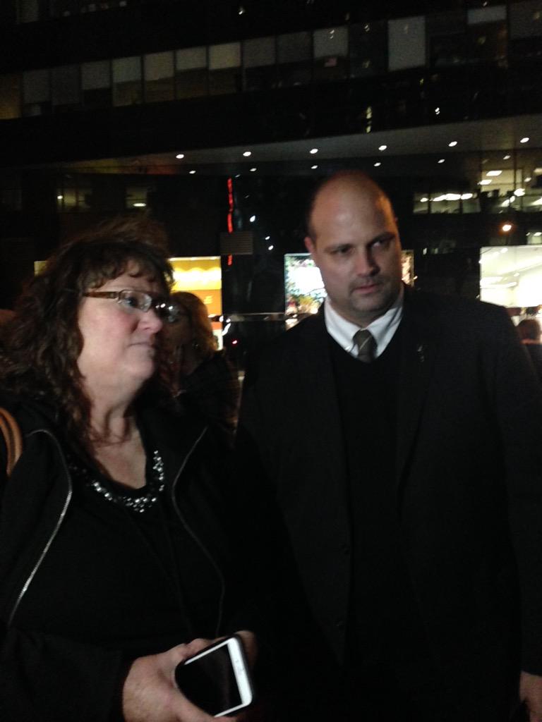 OutlanderPA's tweet image. Chatting with @strickler_sue and @ChrisFParnell at the #TartanAffair