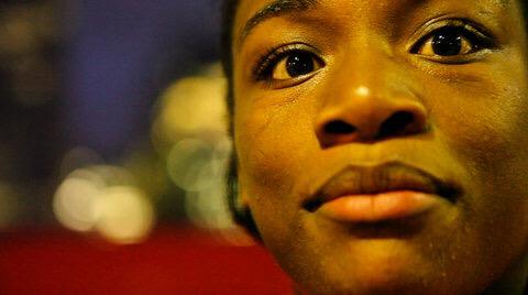HerBoxing's tweet photo. #HerBoxing love this #PowFace! "@BlackGirlsBox "...to pursue their dreams, it's important to stay motivated." T-rex http://t.co/9PphfLp0Mu