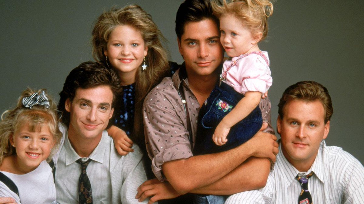 NylonMag's tweet photo. There's a #FullHouse reboot series on the way: http://t.co/TeR2OWMPPj http://t.co/K6BycIiDp5