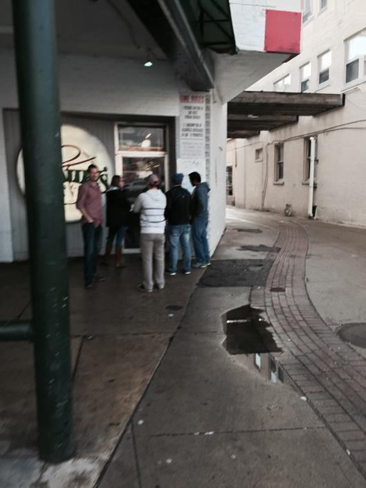 ELBarLines's tweet photo. Still a 5 man line at PT's http://t.co/uFYTokRiDd