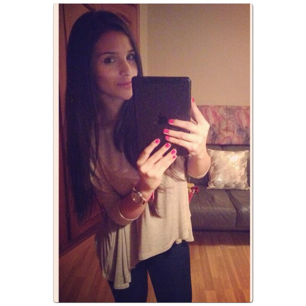CeciDelgado_'s tweet photo. 😙 http://t.co/IkSdADHoKU