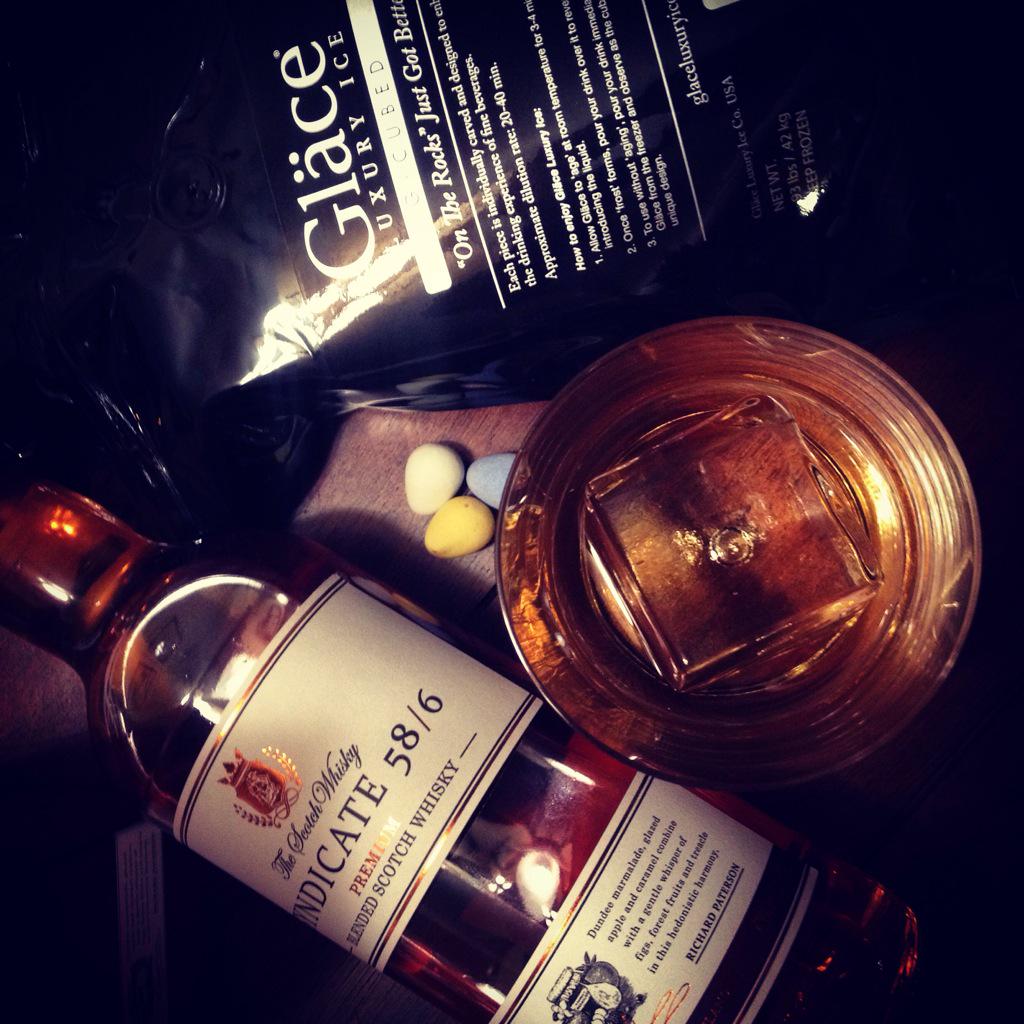 GlaceLuxuryIce's tweet photo. This is the ultimate #Passover / #Easter #starterpack: 
#Syndicate586 &amp; #chocolate draped over G-Cubed. http://t.co/uGt91Q0XJH