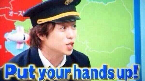 jaga_ars5's tweet photo. 嵐不足になってる人
put your hands up！✋✋✋✋✋
#嵐不足 http://t.co/HJ8Eyux5HS