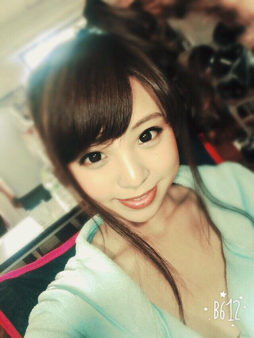 まーきまき。 http://t.co/5v0LC4Vook<a href="/tag/%E6%98%A5"class="tags"><span>#春</span></a><a href="/tag/imvery"class="tags"><span>#imvery</span></a><a href="/tag/%E5%A5%B3%E5%AD%90%E3%82%B3%E3%83%BC%E3%83%87"class="tags"><span>#女子コーデ</span></a><a href="/tag/%E3%82%B3%E3%83%B3%E3%82%B5%E3%83%BC%E3%83%88%E8%A1%8C%E3%81%8F%E3%81%B9"class="tags"><span>#コンサート行くべ</span></a>