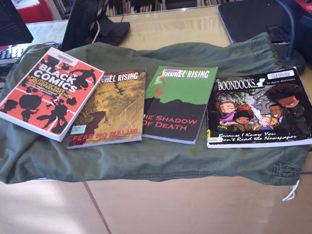 APPLESToNEPiX's tweet photo. THE HAUL ON #GreenSack:
#TheBoondocks
#BlackComics
#RachelRising
NOW TO L2 FOR #ToBeTakei! http://t.co/MKZ90LRS7m