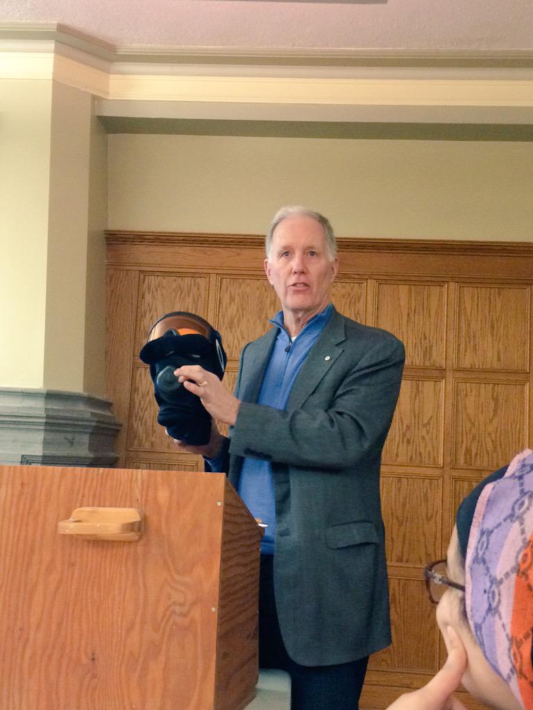 Queens_AMS's tweet image. Thank you @QUchancellor for sharing your story with us tonight at #AMSAssembly