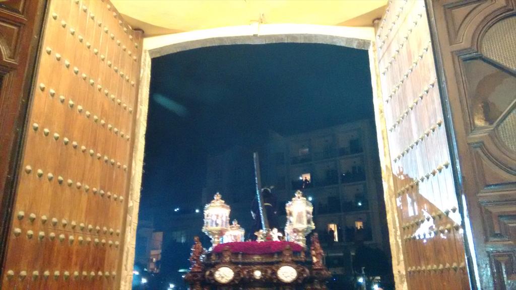 Nuestro Padre Jesús Nazareno ya está en la calle. #ssisla2015 #CofradeAPP15