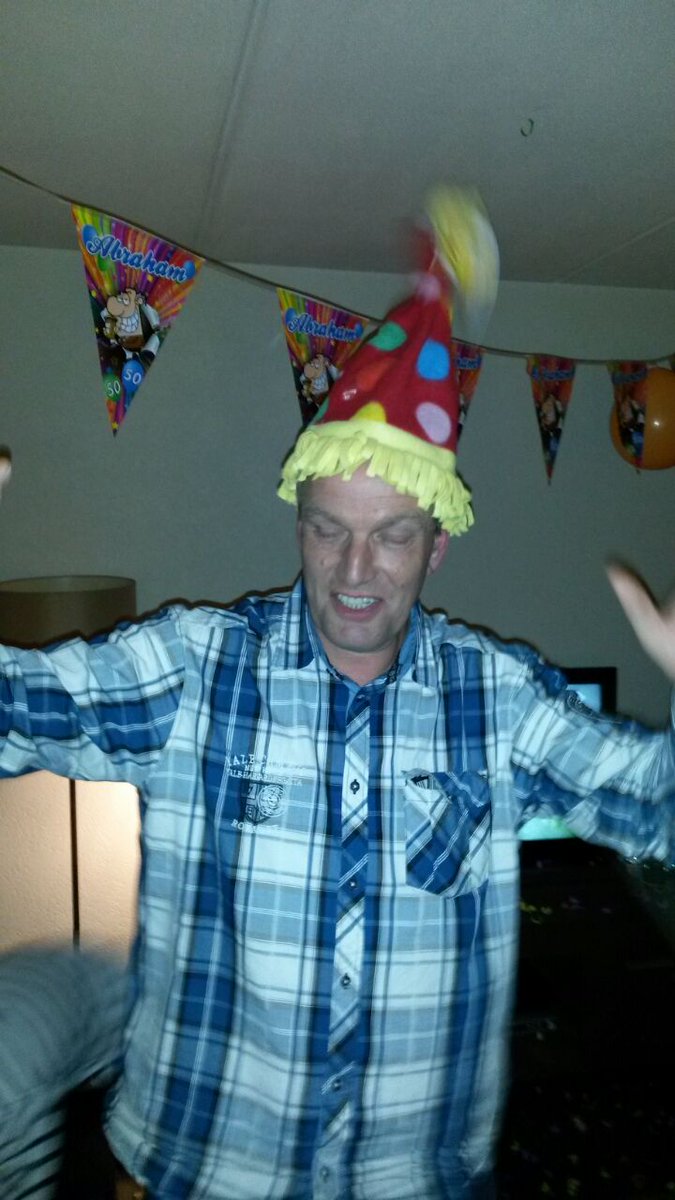 vvstaphorst's tweet photo. Technisch coördinator Rein Kleinjan bereikt de respectabele leeftijd van 50 jaar. #hulde http://t.co/cS9OqgadFR