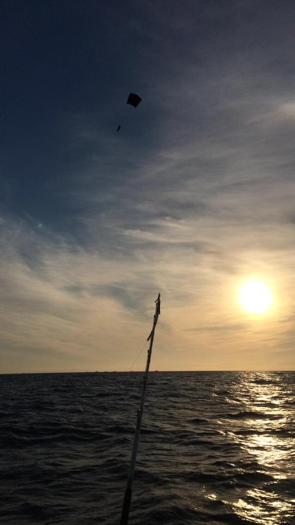 Dylanmac00's tweet photo. @WickedTuna #ViewFromTheDeck #kitefishing #peituna http://t.co/tbXLNRt4a2