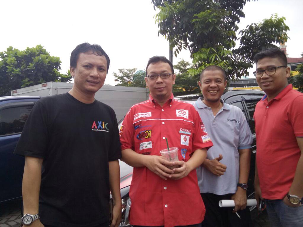 Om KMS #aXIc 0001 dgn om andi ketum saat ini, bersama teman2 <a href="/AXICmetropolis/">AXIC Metropolis</a> #BanggaBersamanya <a href="/GardaOto/">Garda Oto</a>