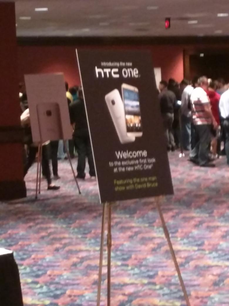 YBCTHANERD's tweet photo. #HTCEvent http://t.co/YziO37TaTG