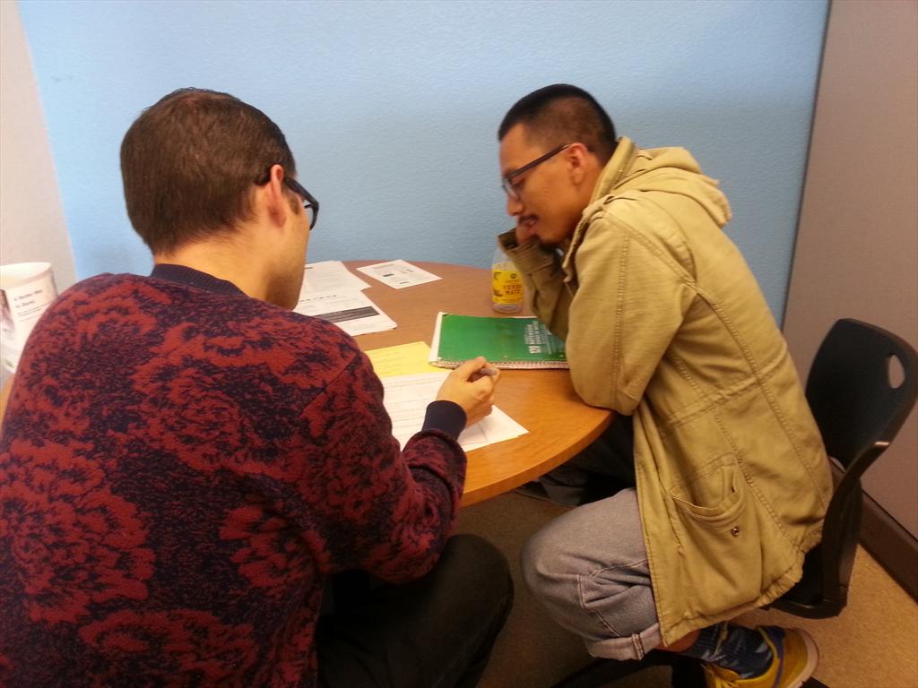 ASoteloMSY's tweet photo. Asset building in action with #LCCTeam @mattgrothman @SparkPoint @EBALDC #RefuelSavings #SaveYourRefund #MyVITAStory http://t.co/eqN9GAAkmW