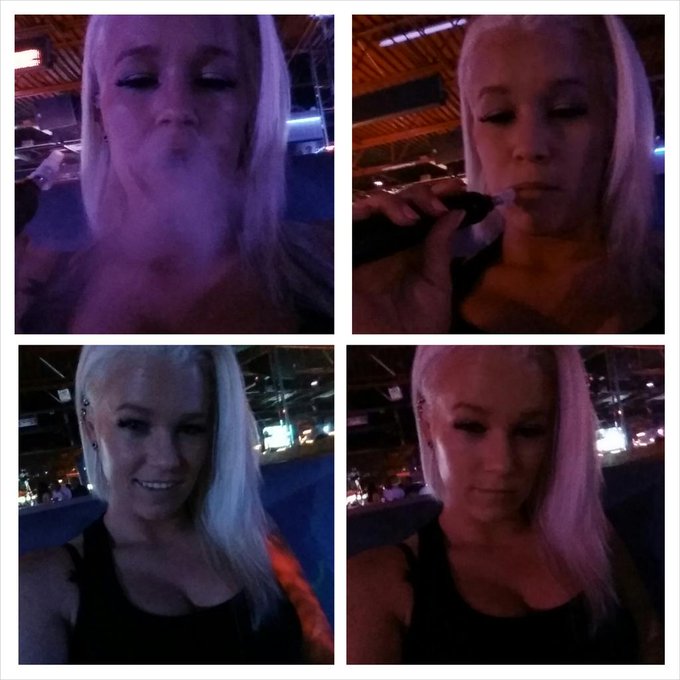 Hookah and titties http://t.co/Gi6lxN4JI7
