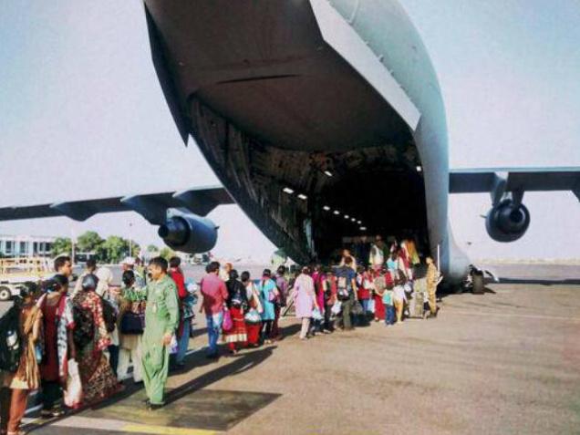 THexplains's tweet photo. #Exlclusive : Air India gets nod to fly into Sana'a #YemenCrisis @suhasinih http://t.co/93rGvoHbWe http://t.co/6gf7hxN1AE