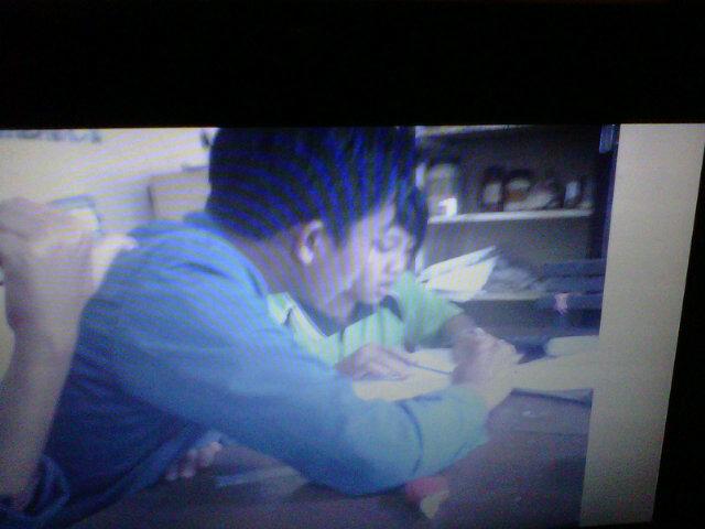 tikamstika's tweet photo. Modus ala @ArisArdiansyah_ http://t.co/7i3ggs6DxQ