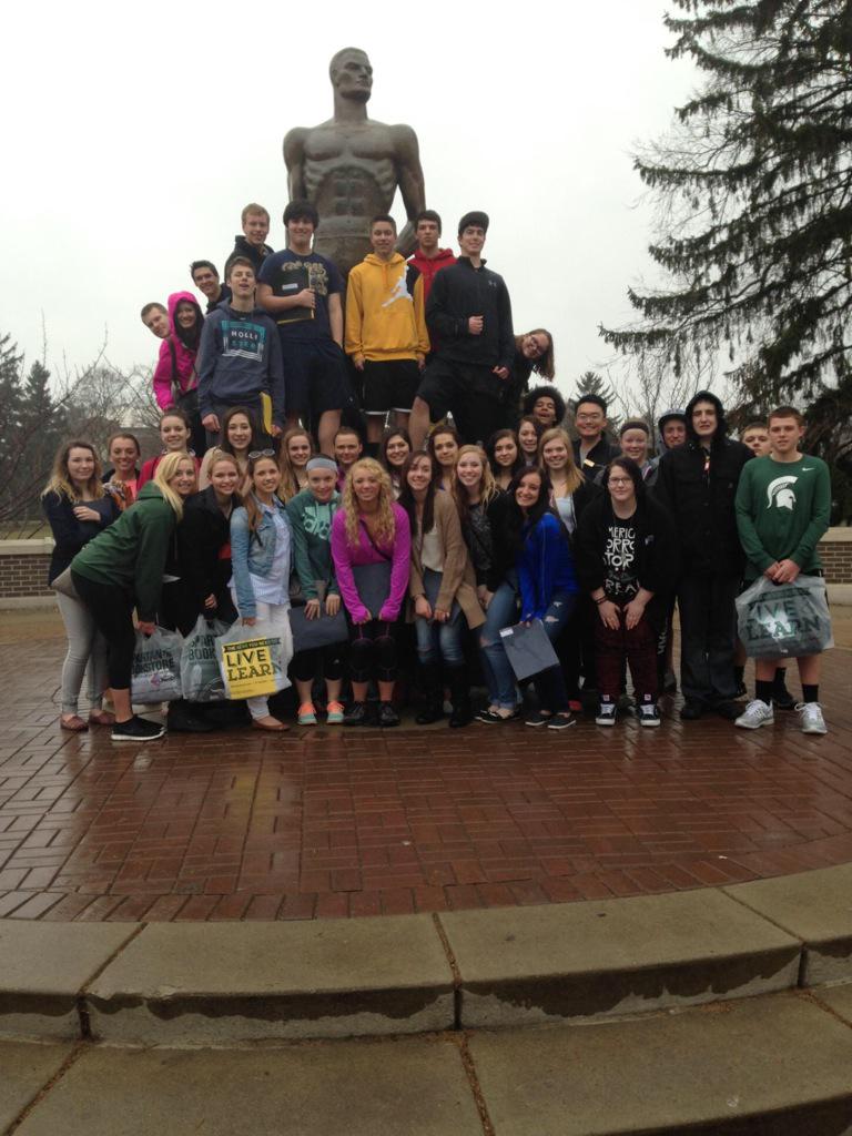 ironmountainhs's tweet photo. IMHS College Tour hits MSU and CMU. IMHS alumni Alexis Truscott is the tour guide at CMU! http://t.co/QuEQOvreCQ