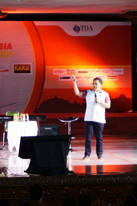 Sambutan Presiden TDA <a href="/fauzirachmanto/">Fauzi Rachmanto</a>, "Indonesia Juara MEA", pembukaan #PestaWirausaha 2015 <a href="/tdamataram/">TDA Mataram</a>