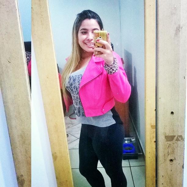 santoosbia_'s tweet photo. To off pra romance, e on pra balada (🎶 #seeeem #essa #de #mt #amooor http://t.co/0WZS2HhQeO