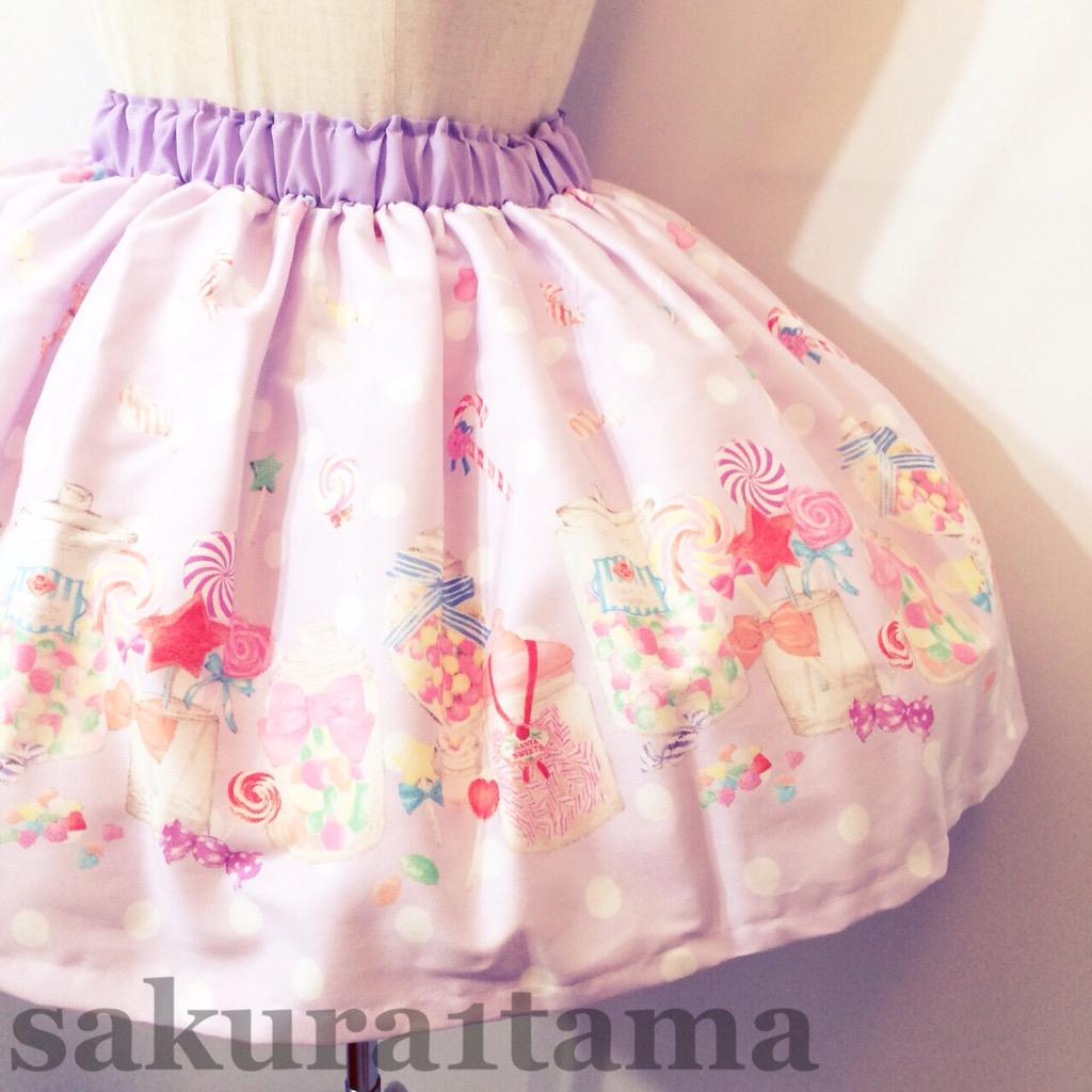 Carina_psangelo's tweet photo. 今度大須行ったら絶対サクライチタマ行く🐑
安い��可愛いすぎる http://t.co/FQ6YloqzZK