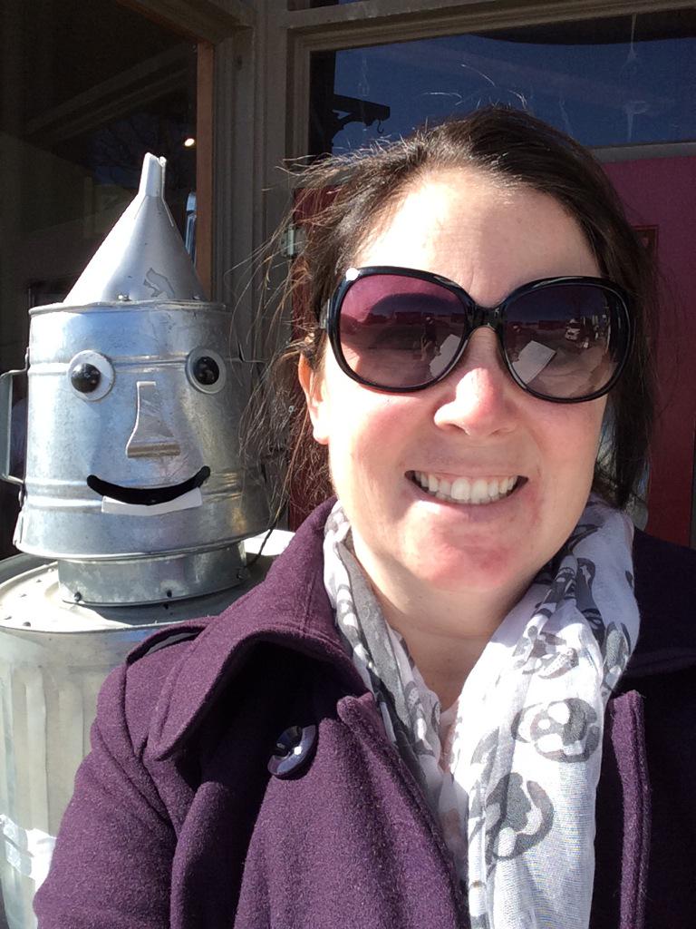 heathrowbaker's tweet photo. I donated to #breastcancer research &amp; got to take a #TinManSelfie at #TheFriendlyChef @PamFanjoy @ShopLocalErin #Erin http://t.co/2UwTXj3DST