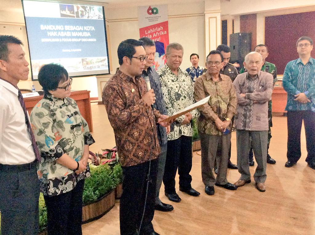 Deklarasi Bandung sbg Kota permodelan HAM dunia. Cetak biru BDG Human Rights City Dibantu ol Unit kerja dari PBB.