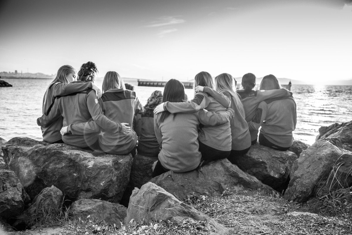 UtahGymnastics's tweet photo. Enjoying our time together in Cali but missing U @ToryWilson_ ! #4UT #Flip4U #GoUtes http://t.co/QVxY2Nxkf6