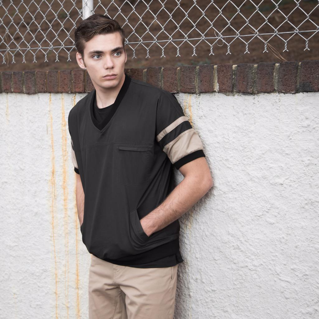 OPNK_LA's tweet photo. The newest edition to our tops // The Cardin Over Shirt // Available now at http://t.co/bQT2Ew9cL5 http://t.co/HcEsGd38K2