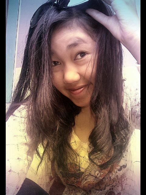 putriisma24's tweet photo. Curl hair http://t.co/85gcbwWKYx