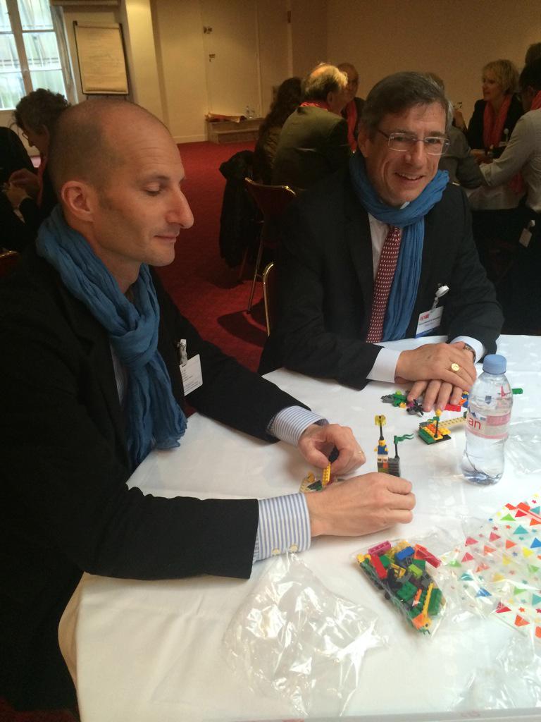 pasquier_apm's tweet photo. #semapm construction ... Specificité du club http://t.co/AU2GxyDPCG