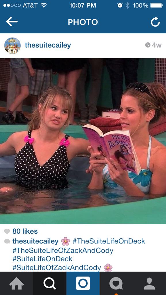 CaraSelenaNsync's tweet photo. DisneyChannel #WatchingNow #1AM #SuiteLife #ZackAndCody #SuiteLifeReunion I wish😍 @DebbyRyan @colesprouse http://t.co/SXJRWhRZHU