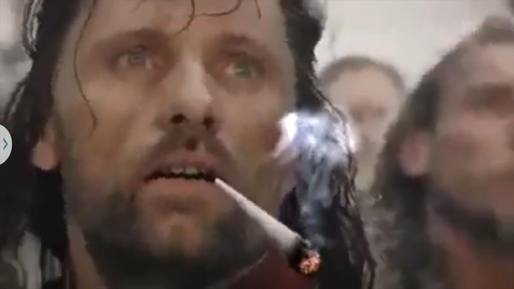 AndrewxMuth's tweet image. New here and all alone but what's better then good beer direct TV and my baby #allalone #serioushardware #madelf