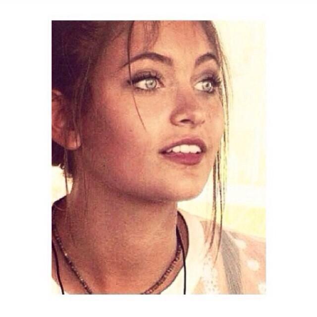 Happy Birthday to one of my Queens, Paris Jackson 