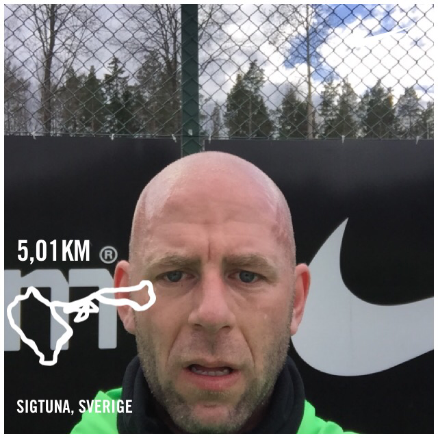 DNordbeck's tweet photo. Happy Easter#nicewitharunagain I just ran 5,01 km with Nike+. http://t.co/JpIs16tl9o #nikeplus http://t.co/Ur2g4yKFsb