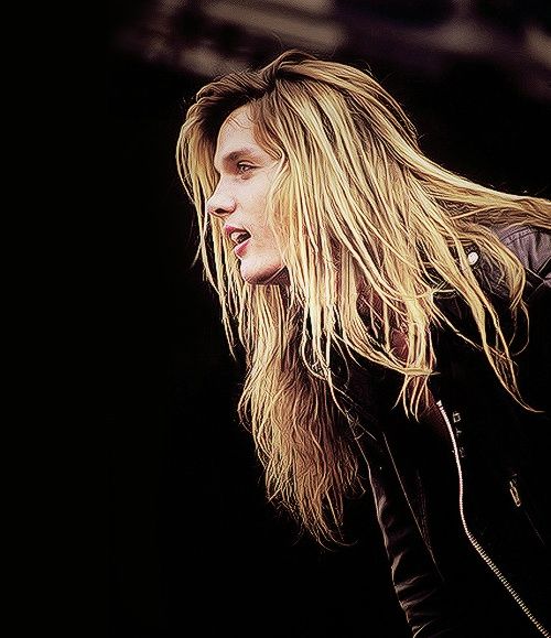 ...and also Happy Birthday, a wonderful Sebastian Bach!  