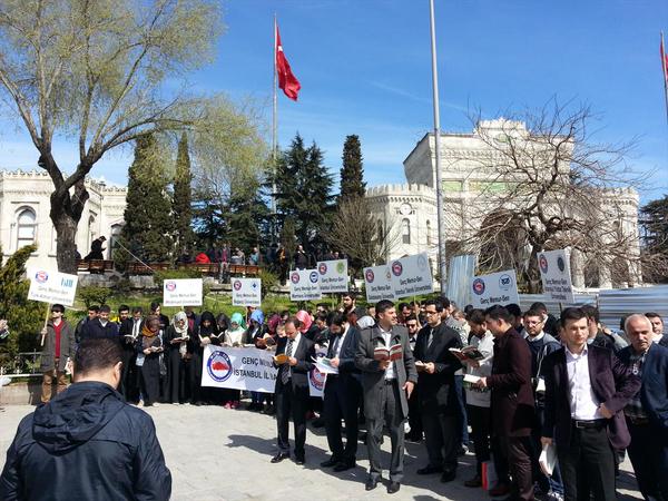 Genç Memur-Sen’den 81 ilde Üniversitelerdeki Provokasyonlara Kitaplı Cevap  <a href="/hasandoganTR/">Hasandogantr</a> 
memursen.org.tr/haber/genc-mem…