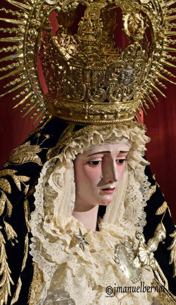 veracruzvillque's tweet photo. Llegó nuestro esperado día para poder realizar la Estación de penitencia por las calles de Villamanrique. Feliz día http://t.co/082bEw9At3