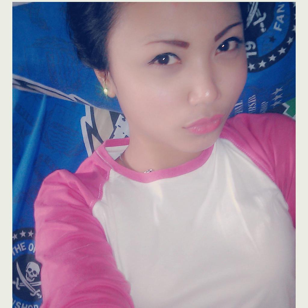 SeptiOckta's tweet photo. Hihi😁 http://t.co/89LFpujYTO