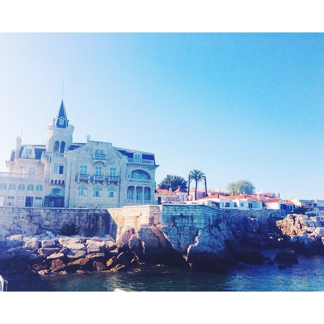 Cascais is the best place I've ever been! #sandcastle http://t.co/7i2r1Gcn3k http://t.co/rNnnZ21lZq<a href="/tag/sandcastle"class="tags">#sandcastle</a>