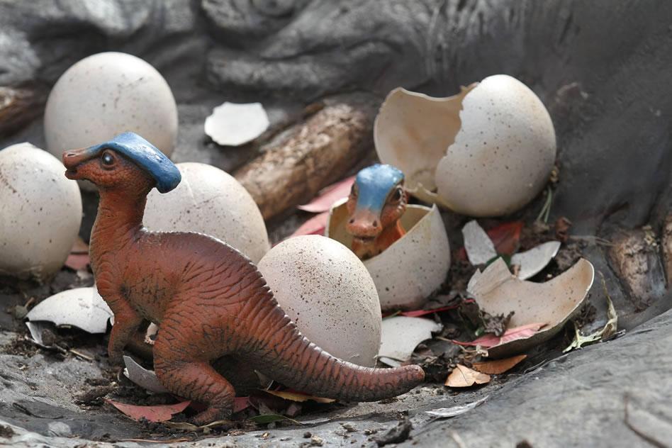 Easter eggs with a twist at Edinburgh Zoo #DinosaursReturn