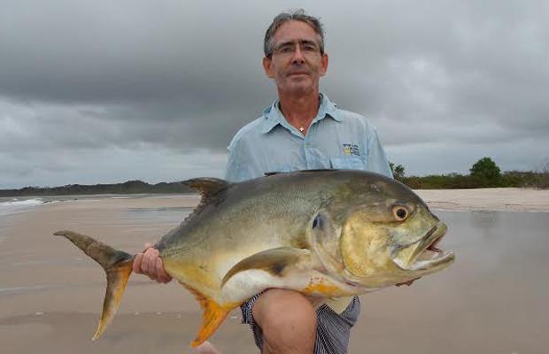 fishipedia's tweet photo. As you can see, Gabon's jack crevalle tend to get pretty big... http://t.co/9A7wXLtfvO http://t.co/THN8JIQtCS