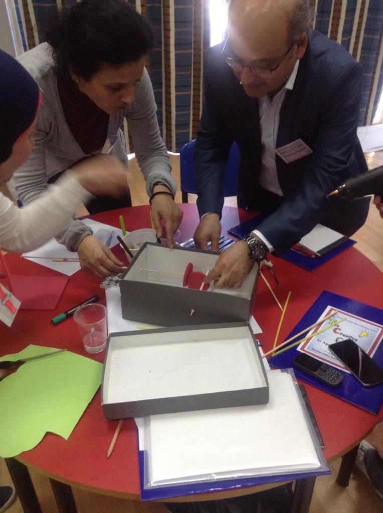 Hhhsinfo's tweet photo. Creative minds in Action! http://t.co/QbEbkPY0C6