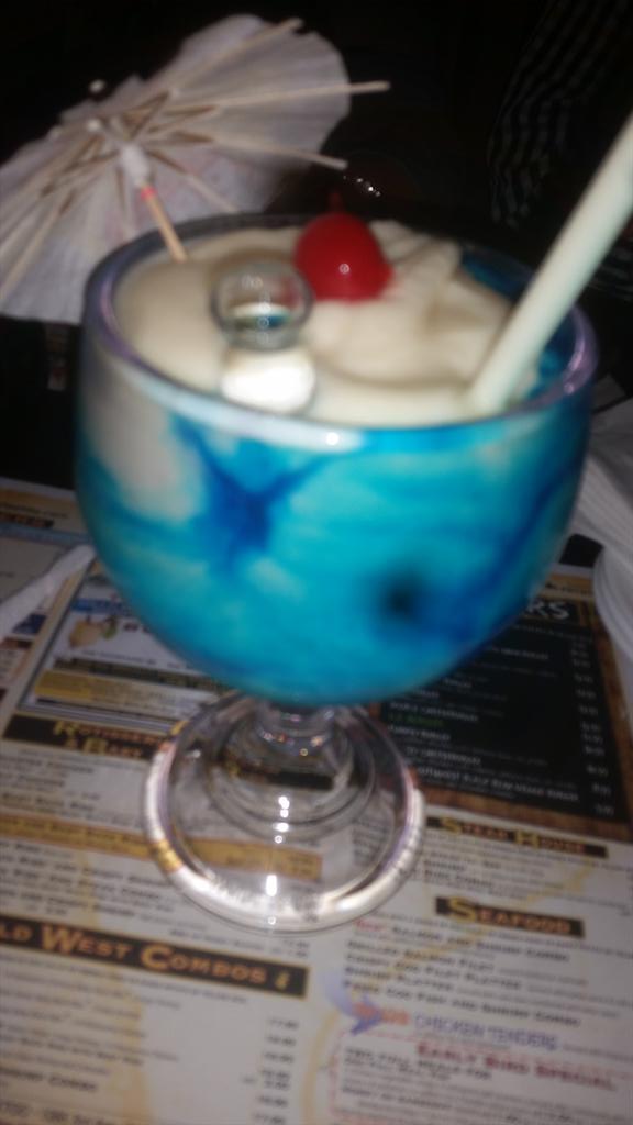 Iamteddynyc's tweet photo. Lunch http://t.co/ROV6PijLD2