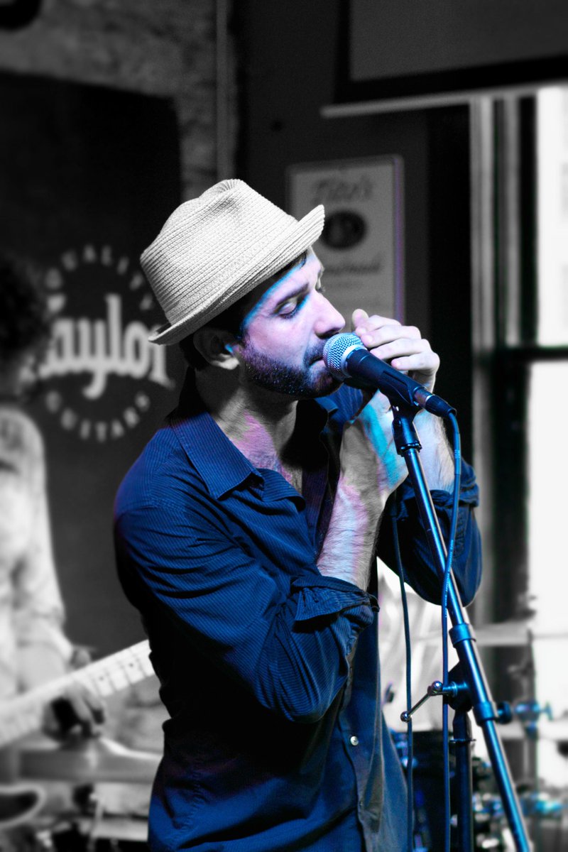GraiemarkStudio's tweet photo. Flow Tribe SXSW 2015 #SXSW2015 #Flowtribe #NewOrleans #neworleansbands #Music #Austin #Chugginmonkey http://t.co/SI6YFVkpzN