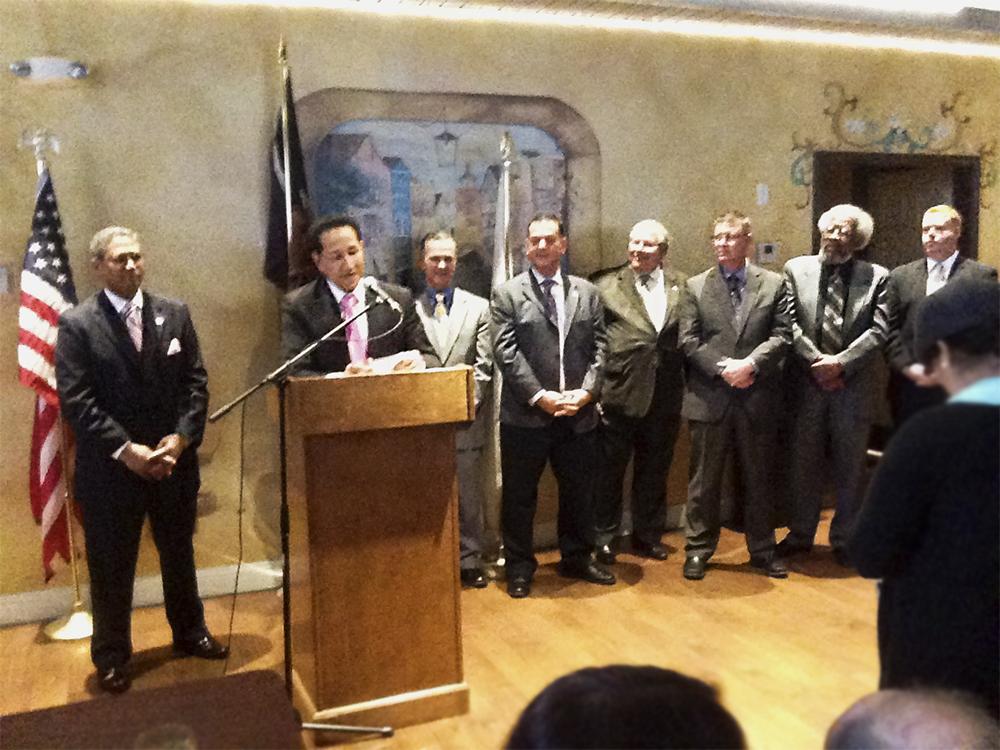 GandaraCenter's tweet photo. Happy to help honor our friend @JoseTosado4Rep. Lots of people making a difference in Springfield all under one roof! http://t.co/bYAZYAjzbs