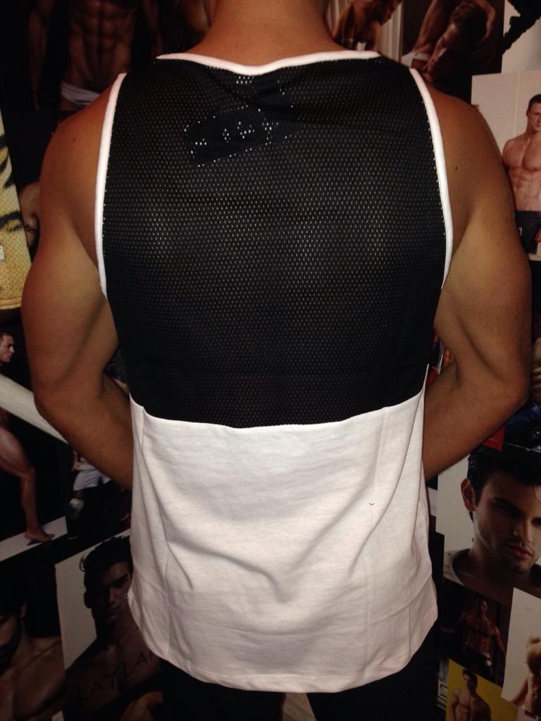 The_Vest_Shop's tweet photo. 100s more vests in our ebay shop...

http://t.co/4HyXiilRer http://t.co/wtl8PMH27M