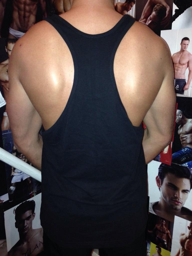 The_Vest_Shop's tweet photo. 100s more vests in our ebay shop...

http://t.co/4HyXiilRer

#vest #men #mensfashion #gym #muscle #fit #ripped #tank http://t.co/uwcjJ3qh1R