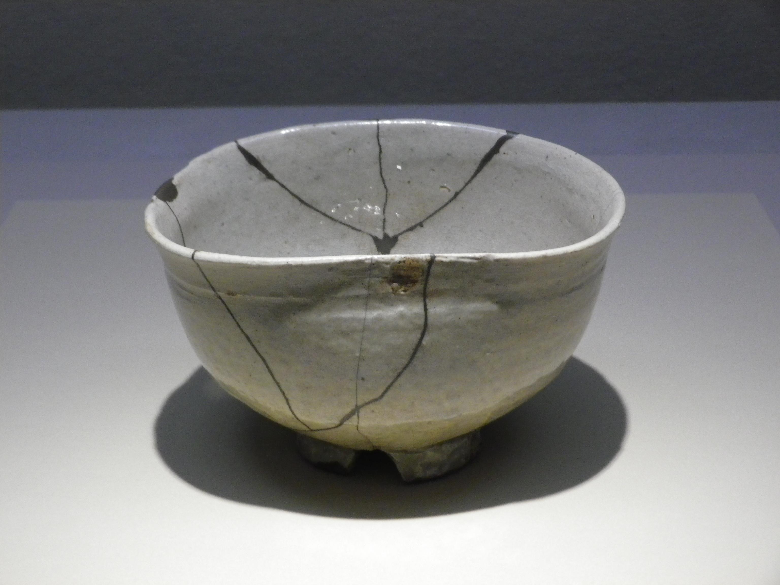 青磁香炉 象嵌  在銘 青磁香炉 銘 千鳥 文化遺産オンライン