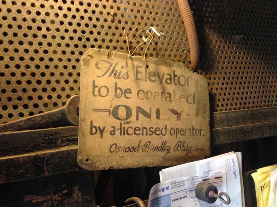 From pirate radio to glass blowing: A look inside #Worcester's Osgood Bradley Building  masslive.com/news/worcester…