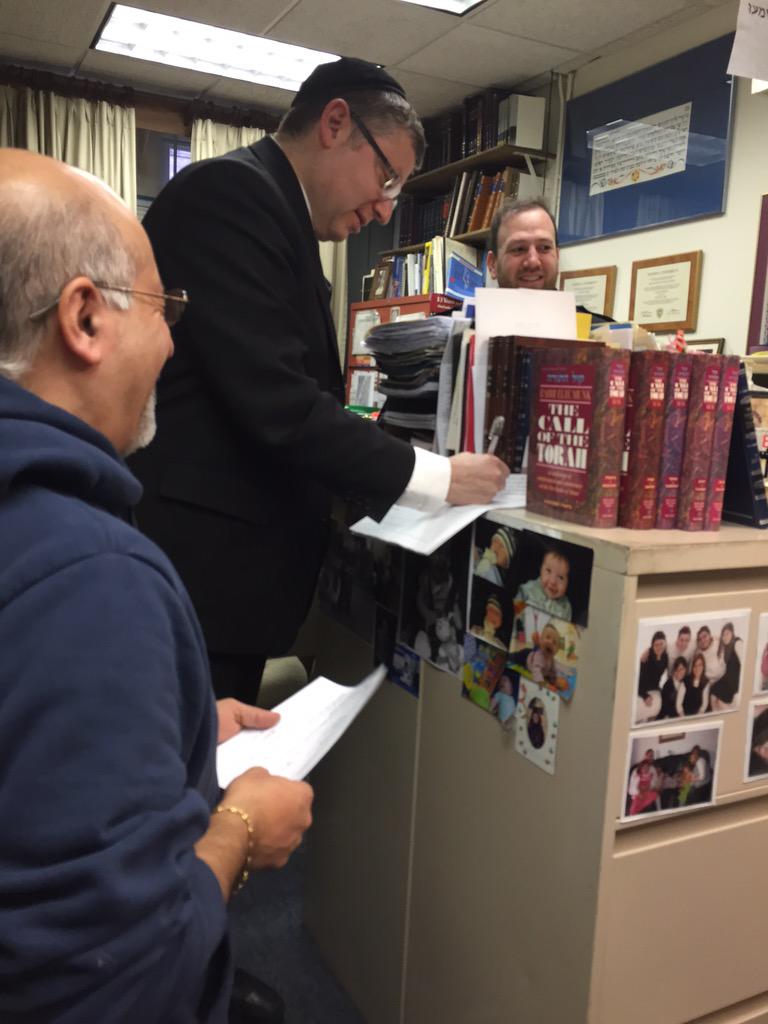 Live tweeting the sale of chametz from <a href="/OhabZedek/">Cong. Ohab Zedek</a> #biyyurorbust